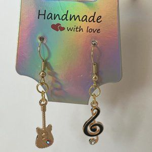 Music Lovers Earrings Guitar and Clef w/crystals